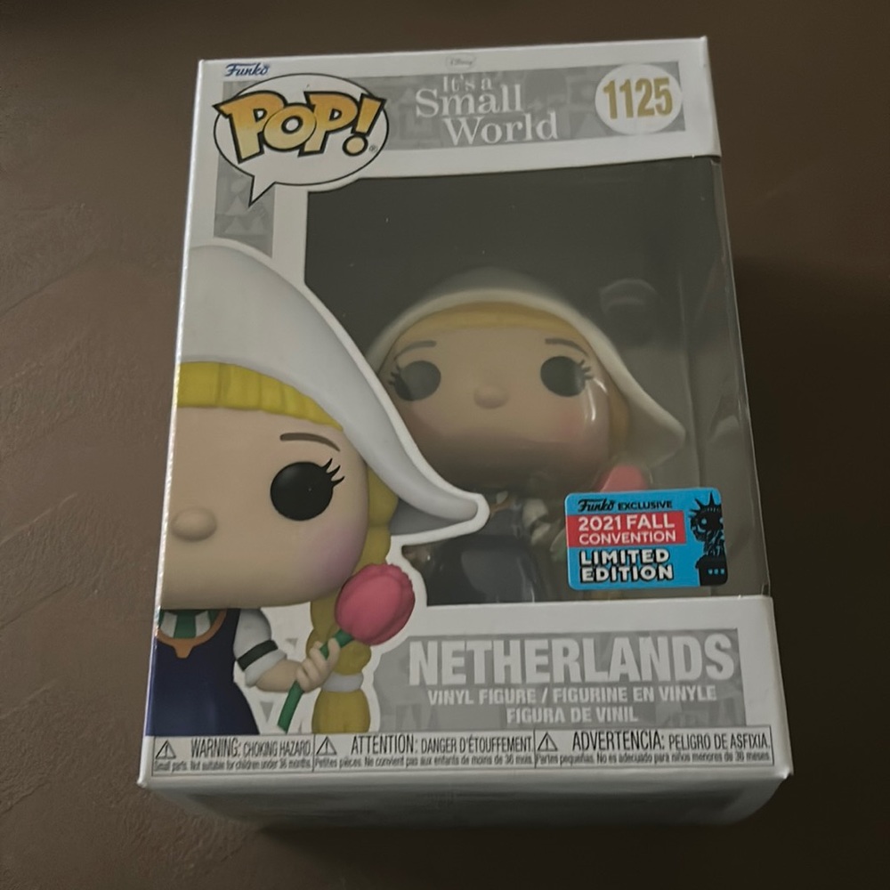 Funko Pop It’s a small world #1125 Netherlands Funko exclusive 2021